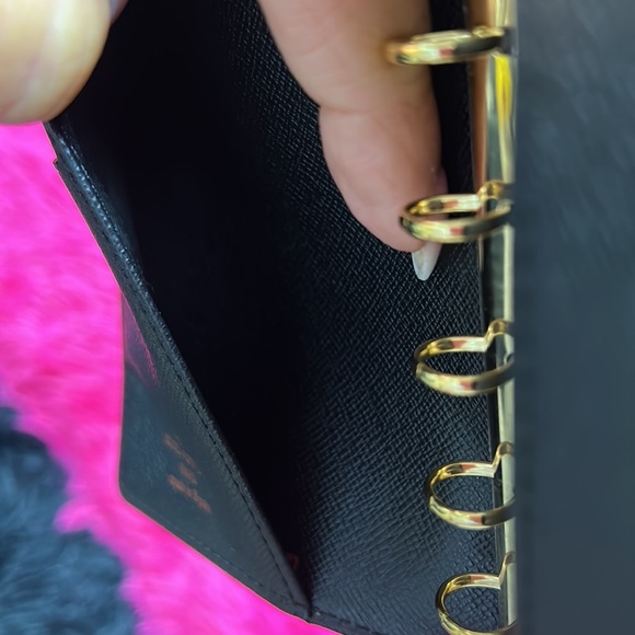 Louis Vuitton Epi Agenda pm Notebook - Picture 8 of 9